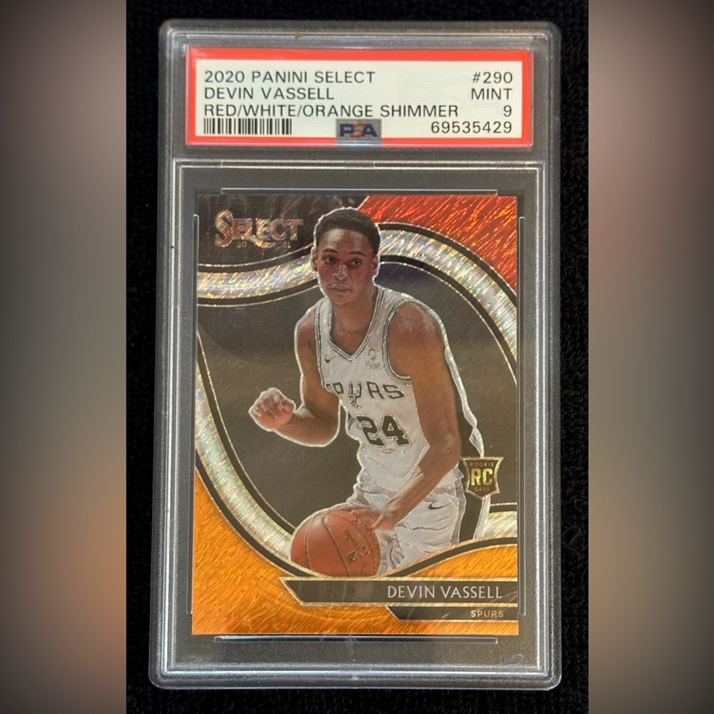 2020 PANINI SELECT
DEVIN VASSELL
RED/WHITE/ORANGE SHIMMER